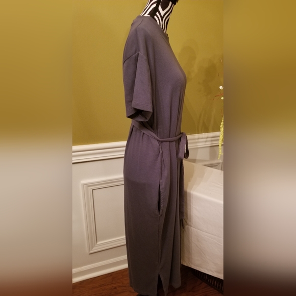 Time and Tru Long Midi Short Sleeve Belted Gray Side Splits Dress Large - Picture 6 of 9
